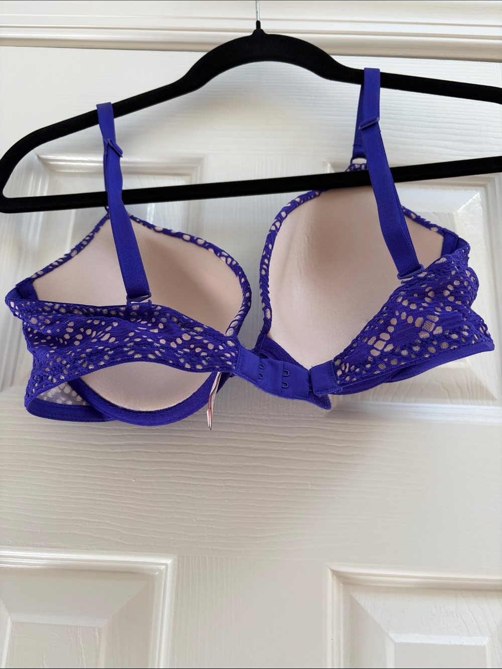 Victoria Secret Push Up Bra - Picture 4 of 4